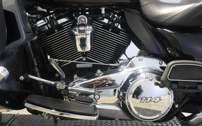2019 Harley-Davidson Ultra Limited Vivid Black