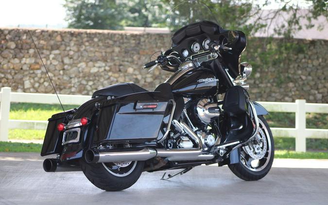 2013 Harley-Davidson® FLHX - Street Glide®