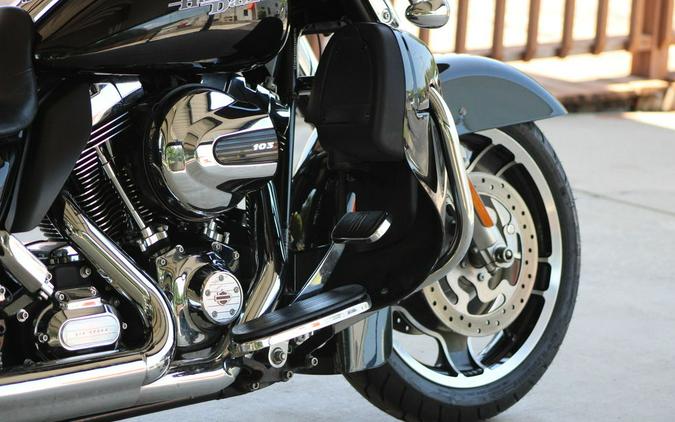 2013 Harley-Davidson® FLHX - Street Glide®