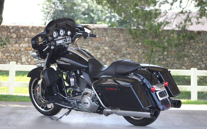 2013 Harley-Davidson® FLHX - Street Glide®