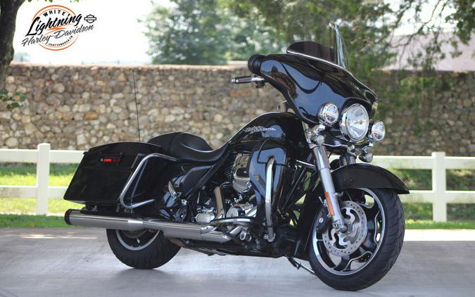 2013 Harley-Davidson® FLHX - Street Glide®