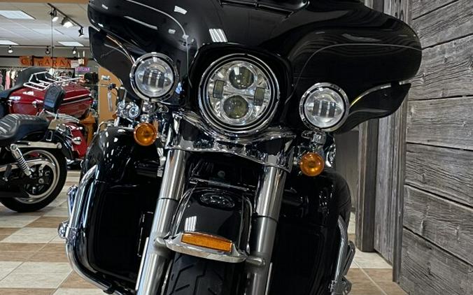 2015 Harley-Davidson Ultra Limited Low Vivid Black