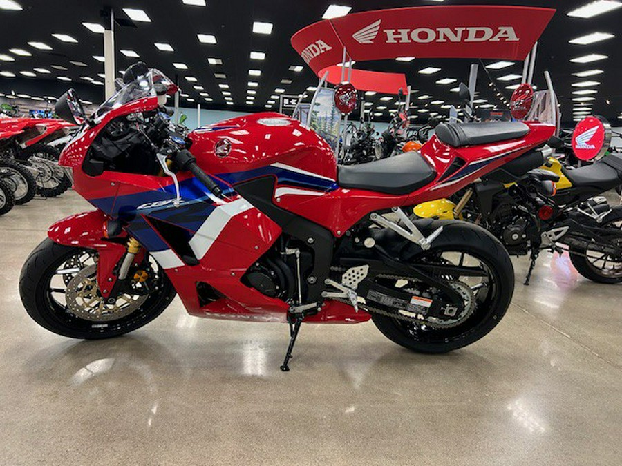 2024 Honda CBR600RR ABS