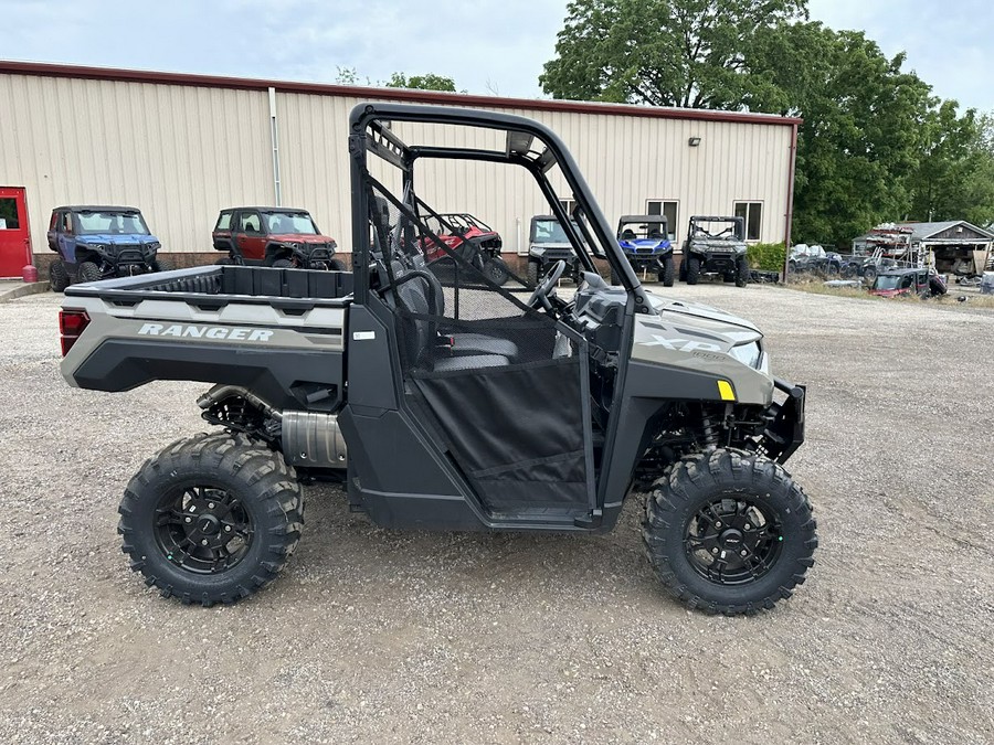 2024 Polaris Industries Ranger XP 1000 Premium. Power steering! 82HP!!