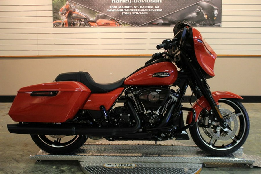 2026 Harley-Davidson FLHX - Street Glide