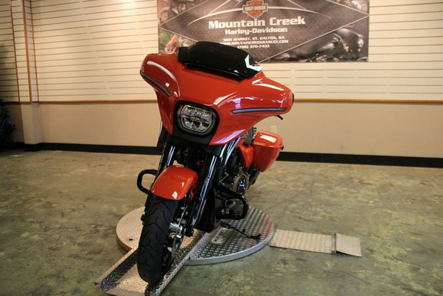 2026 Harley-Davidson FLHX - Street Glide