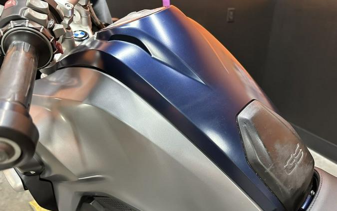 2016 BMW R 1200 GS Premium Frozen Dark Blue Metallic