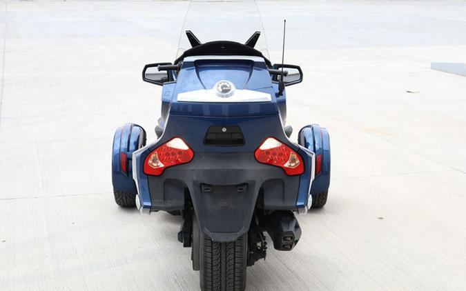 2017 Can-Am Spyder RT S 6-Speed Semi-Automatic (SE6)