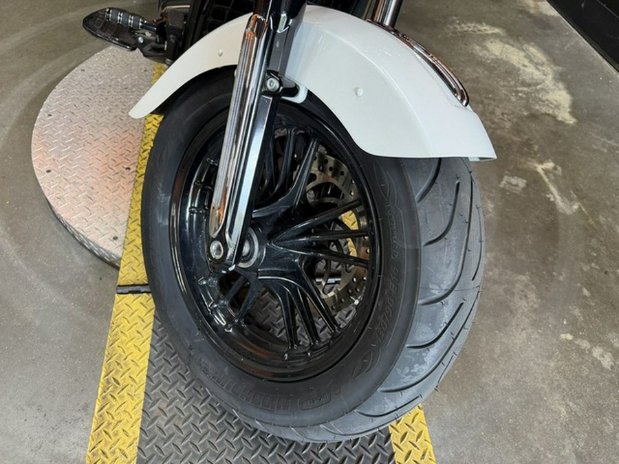 2017 Indian Scout Sixty Pearl White