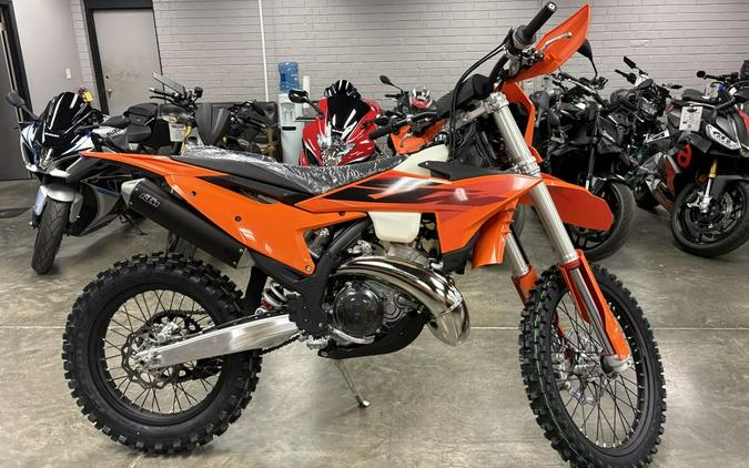 2027 KTM XC 300 W
