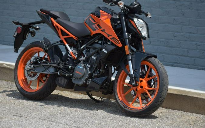 2021 KTM 200 Duke