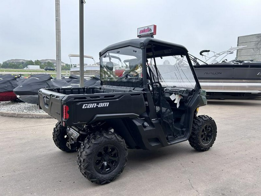 2023 Can-Am® Defender DPS HD7 Tundra Green