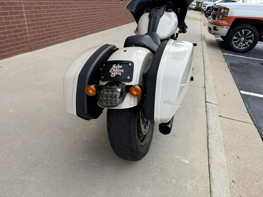 2023 Harley-Davidson® Low Rider® ST