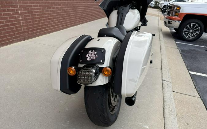 FXLRST 2023 Low Rider® ST