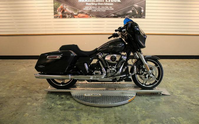 2026 Harley-Davidson FLHX - Street Glide