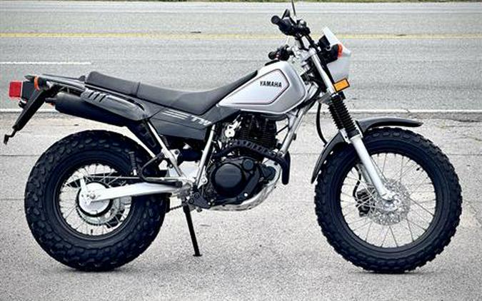 2026 Yamaha TW200