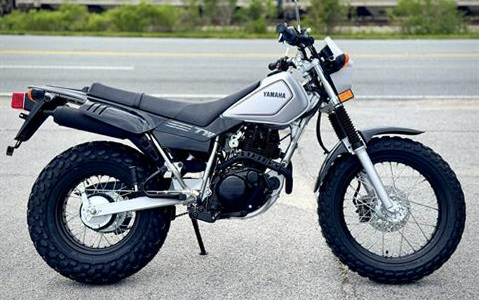 2026 Yamaha TW200