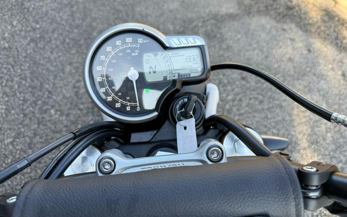 2025 Triumph Scrambler 400 X