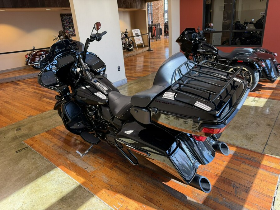 Used 2023 Harley-Davidson Road Glide Limited Grand American Touring Motorcycle For Sale Near Memphis, TN