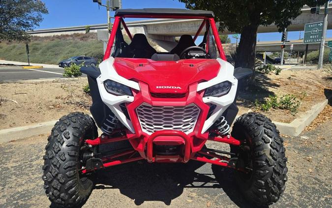 2026 Honda Talon 1000R FOX Live Valve
