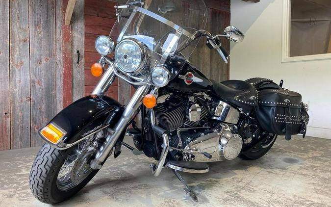 2016 Harley-Davidson® FLSTC - Heritage Softail® Classic