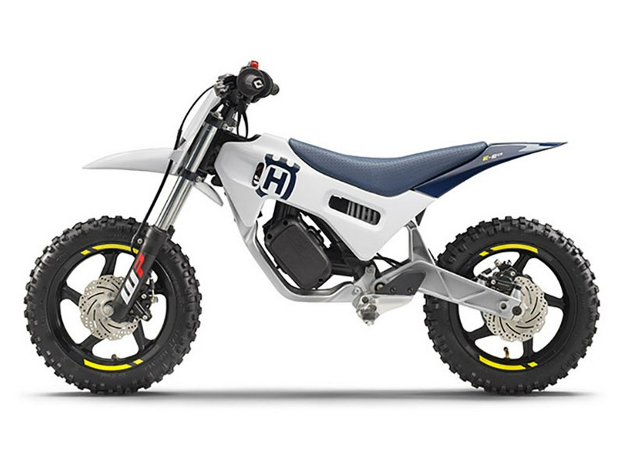 2024 Husqvarna EE 2