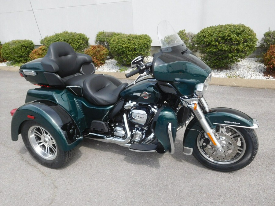 FLHTCUTG 2024 Tri Glide Ultra