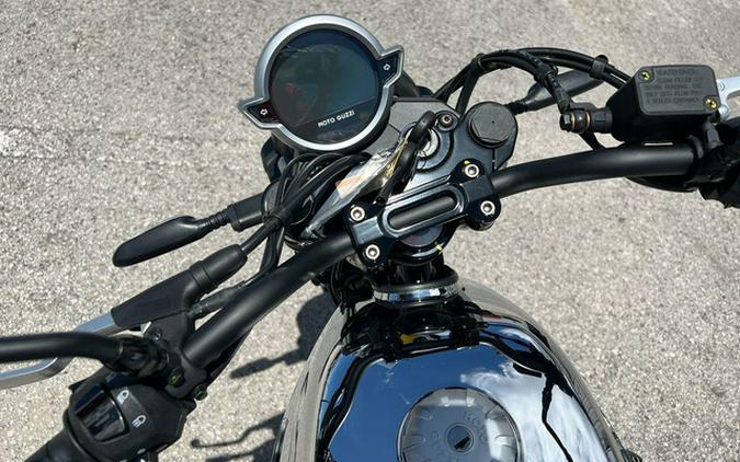 2025 Moto Guzzi V7 Stone