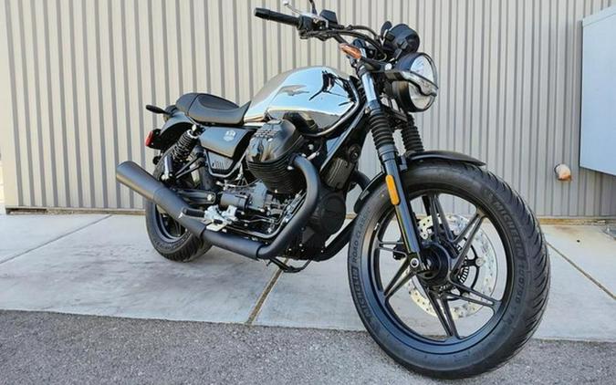 2025 Moto Guzzi V7 Stone