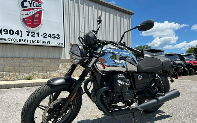 2025 Moto Guzzi V7 Stone