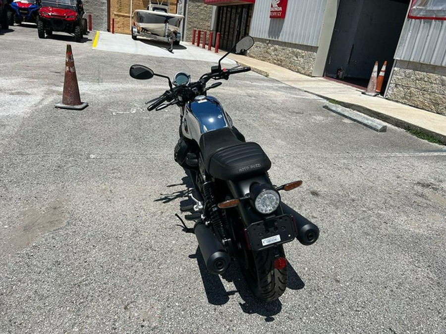 2025 Moto Guzzi V7 Stone