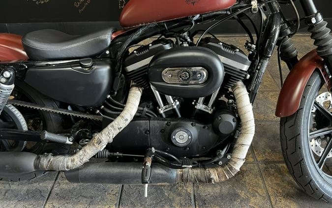 2017 Harley-Davidson Iron 883™ – Raw Bobber Attitude