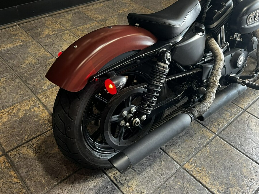 2017 Harley-Davidson Iron 883™ – Raw Bobber Attitude