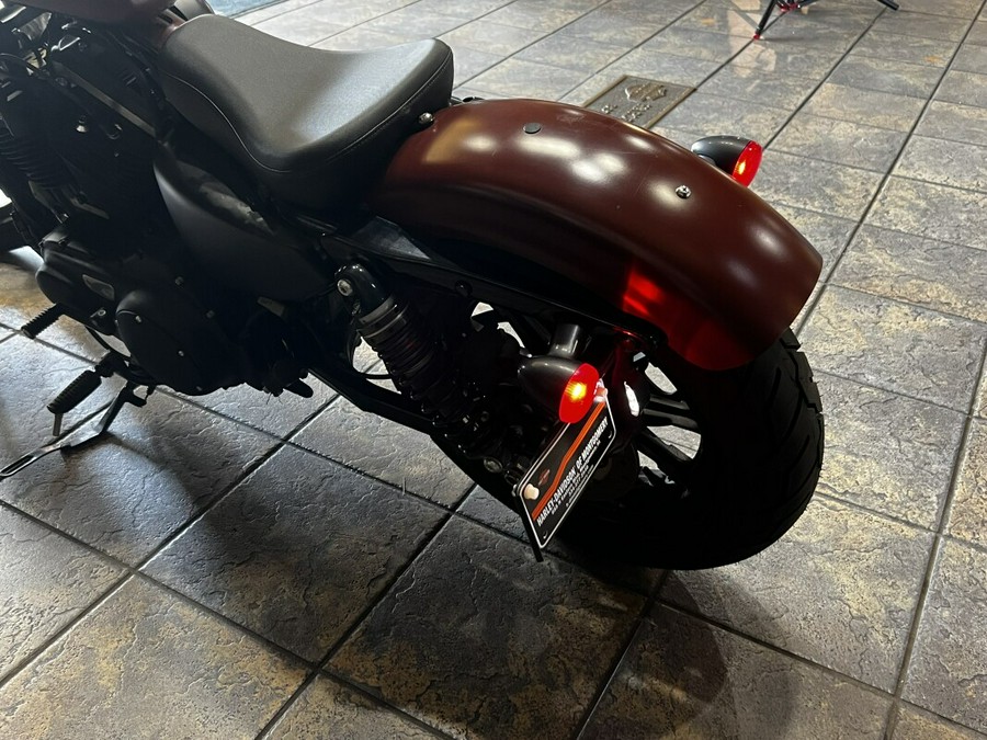 2017 Harley-Davidson Iron 883™ – Raw Bobber Attitude