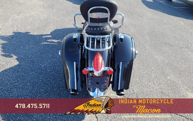 2017 Indian Motorcycle® Springfield™ Thunder Black