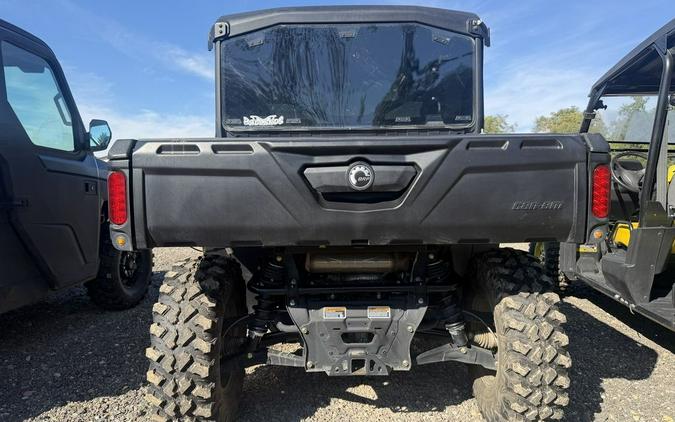 2025 Can-Am Defender XT HD7