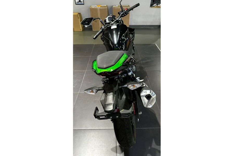 2022 Kawasaki Z400 ABS