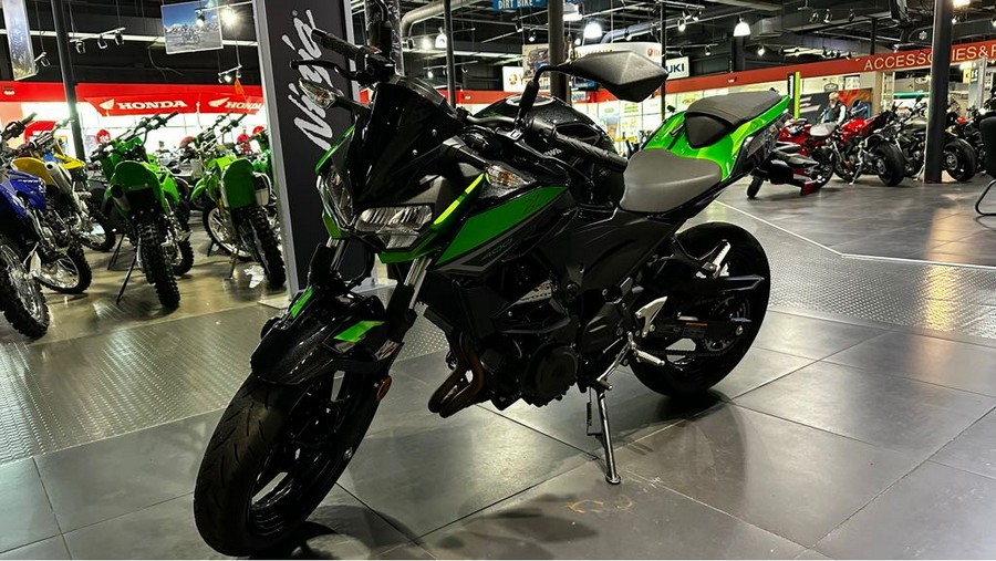 2022 Kawasaki Z400 ABS