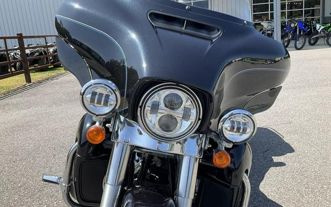 2014 Harley-Davidson® FLHTCU - Electra Glide® Ultra Classic®