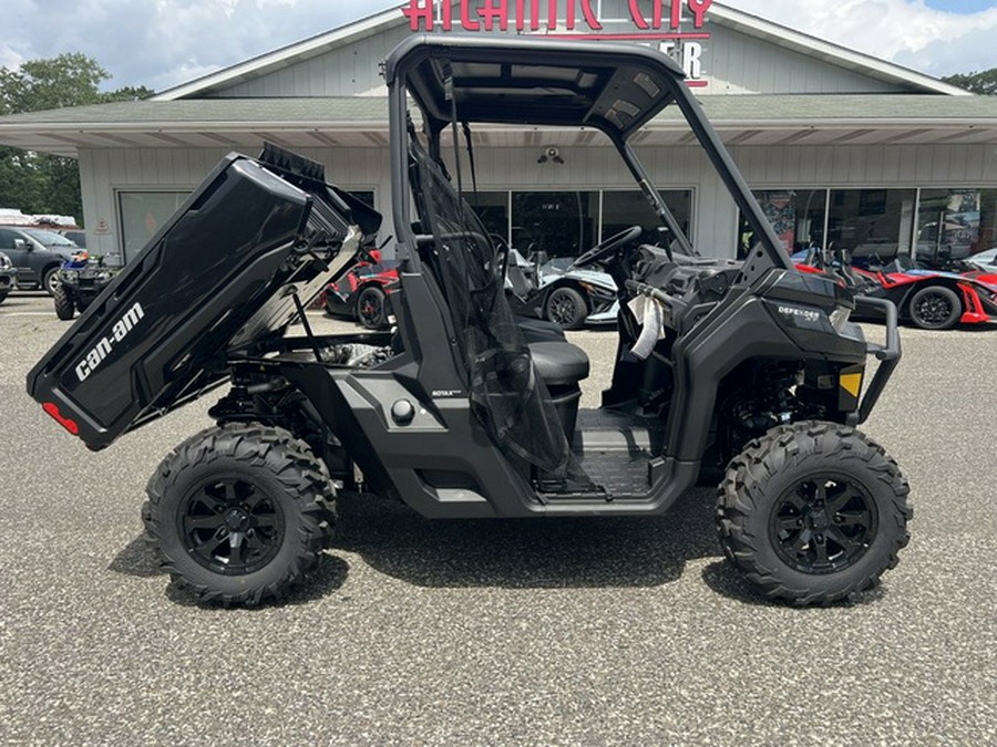 2025 Can-Am Defender XT HD10