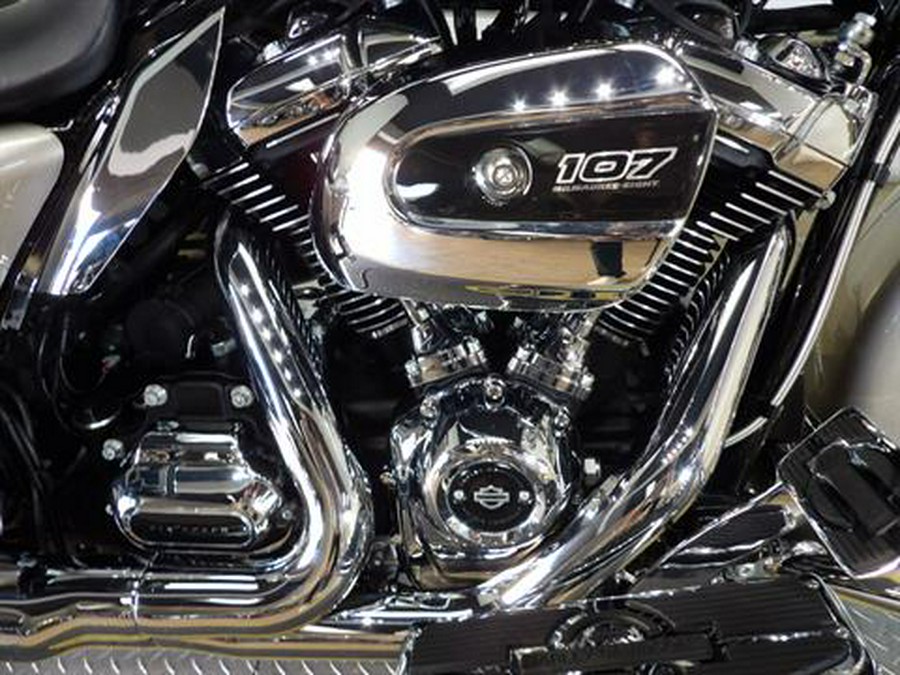 2018 Harley-Davidson Road King®