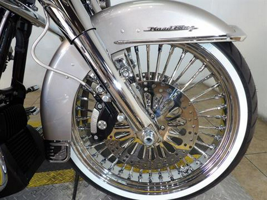 2018 Harley-Davidson Road King®