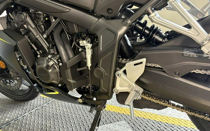 2026 Honda CBR650R E-Clutch