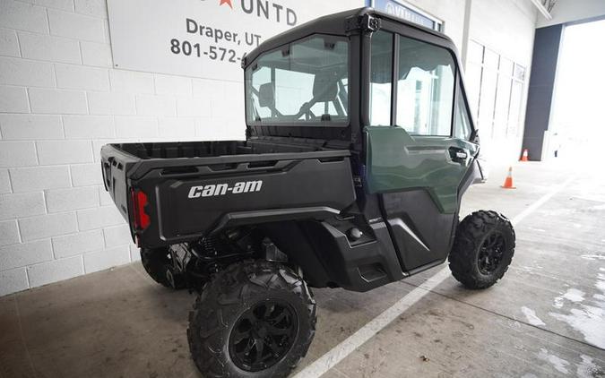 2024 Can-Am® Defender DPS CAB HD9