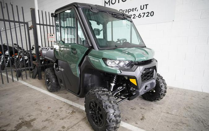 2024 Can-Am® Defender DPS CAB HD9