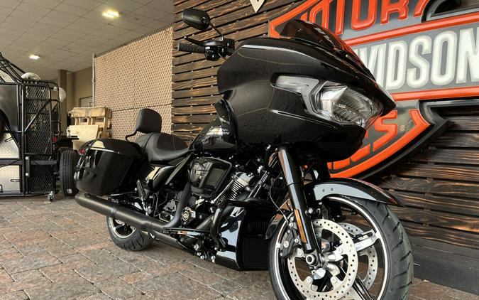 2024 FLTRX Road Glide with Day Tripper Package