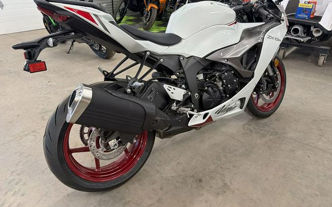 2025 Kawasaki Ninja ZX-6R ABS