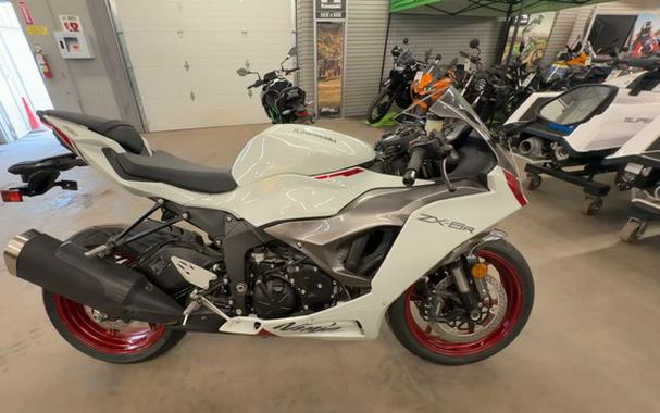 2025 Kawasaki Ninja ZX-6R ABS
