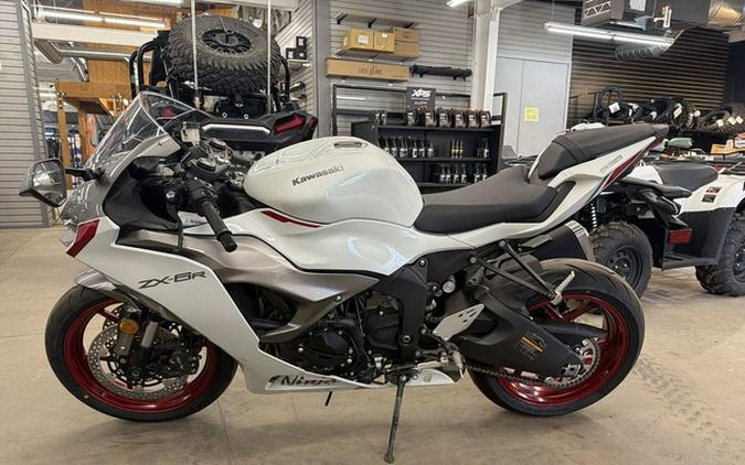 2025 Kawasaki Ninja ZX-6R ABS