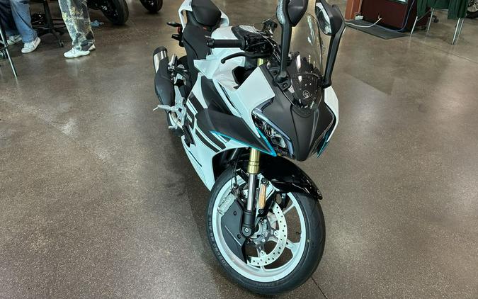 2026 CFMOTO 450SS